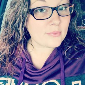 Meet your Posher, Alicia